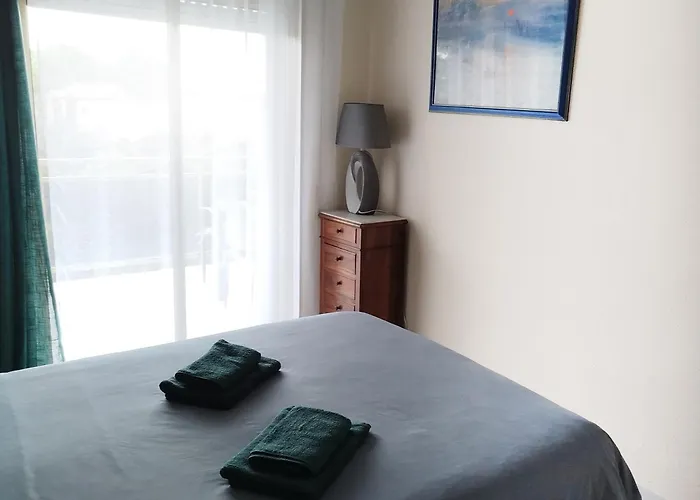 A Cozy With Pool - Cambrils